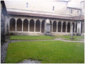 St. Emilion - Kreuzgang