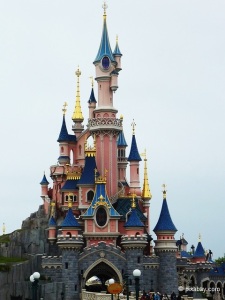 Euro-Disneyland in Paris: Freizeitspaß für Groß und Klein.